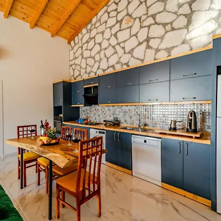 Patara Adonis 3 Kaş