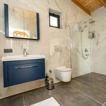 Hotel Patara Adonis 3