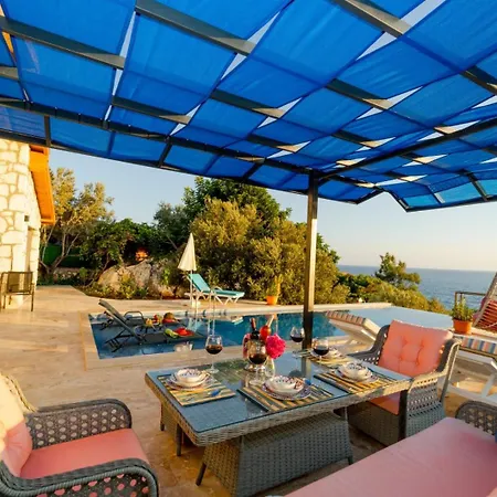 Patara Adonis 3 4* Kaş