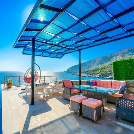 Patara Adonis 3 Hotell