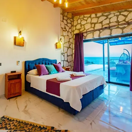 Patara Adonis 3 Hotell 4*